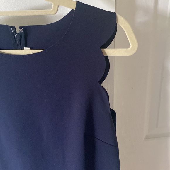 J.Crew Scalloped Shift Dress, navy, size 8 - Picture 5 of 5